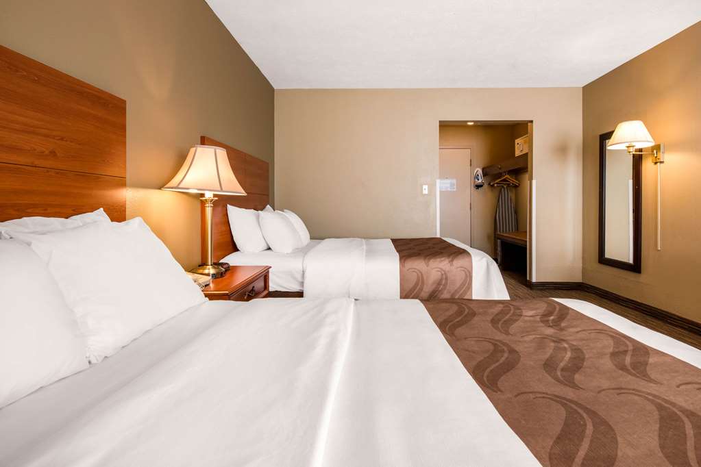 Quality Inn & Suites New Castle - photo 4