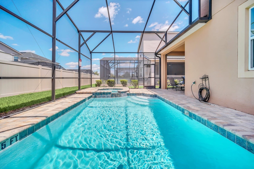 Chic Resort Villa: Themed Rooms Pool & Game Room - photo 53