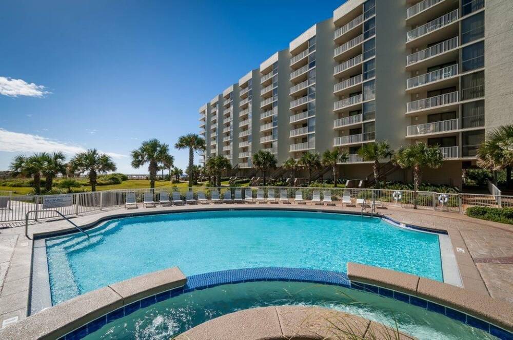 Mainsail Condominiums #332 by Destin Getaways — 4-Star Luxury Hotel in Miramar Beach, United States