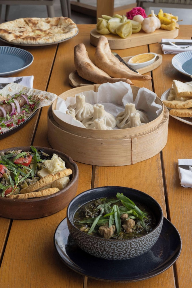 מזון ומשקאות