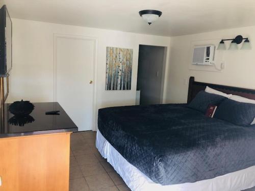 Pine View Motel - photo 3