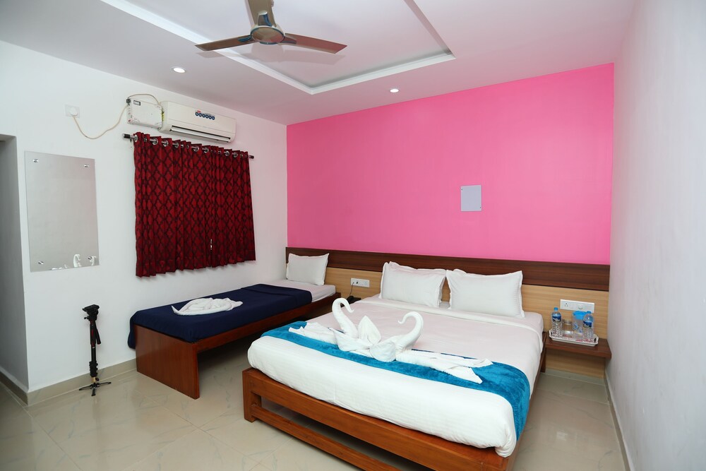 Antonio’s Sunrise Hotel — Calangute — photo 4