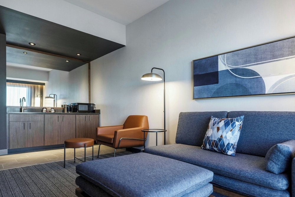 Courtyard by Marriott Indianapolis Fishers - photo 12