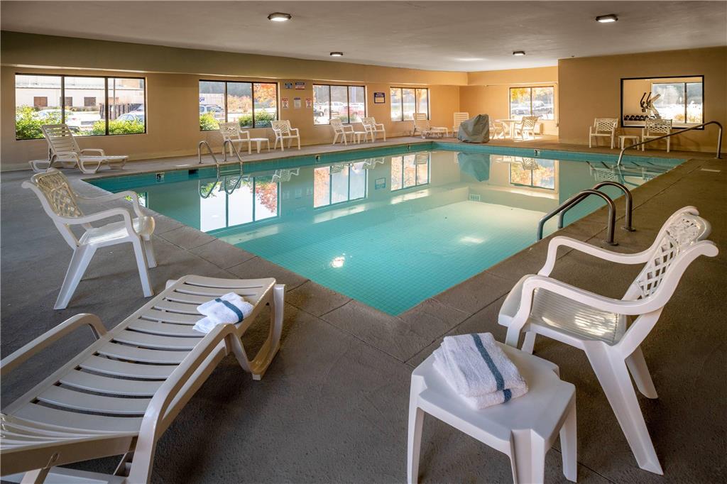Comfort Suites Prestonsburg West - photo 43