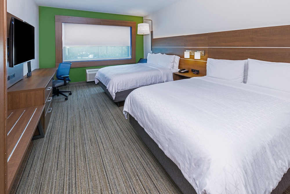 Holiday Inn Express & Suites Stafford NW Sugar Land by IHG - photo 11