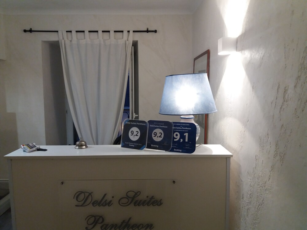 Delsi Suites Pantheon - last minute hotel in Rome