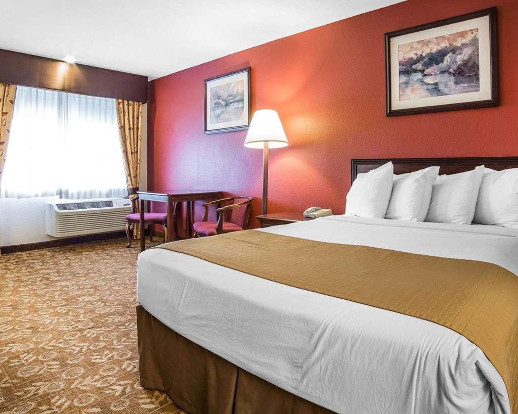 Quality Inn And Suites Minden - photo 19