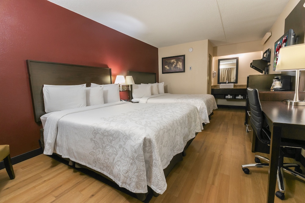 Red Roof Inn PLUS Birmingham East Irondale Airport - photo 14