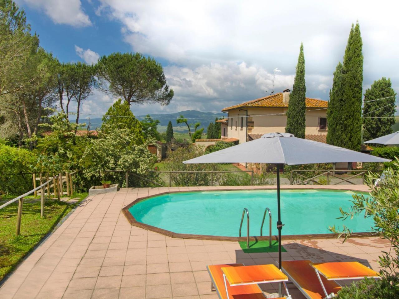 Villa Etrusca — 4-Star Luxury Hotel in Volterra, Italy