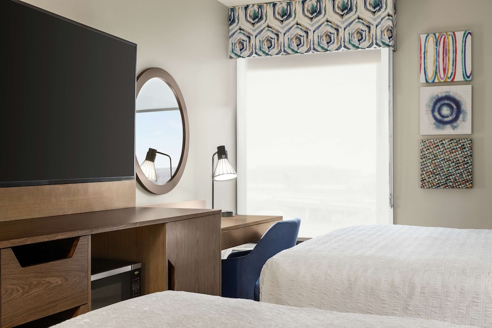 Hampton Inn Kansas City Airport - photo 11