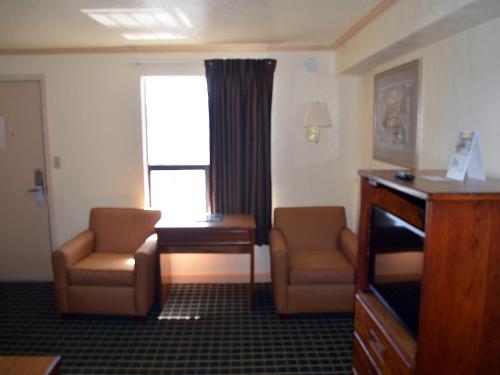 Cerca Del Mar Motel - photo 2