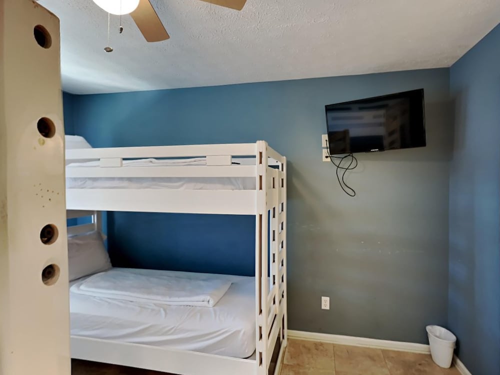 Camellia House - photo 4