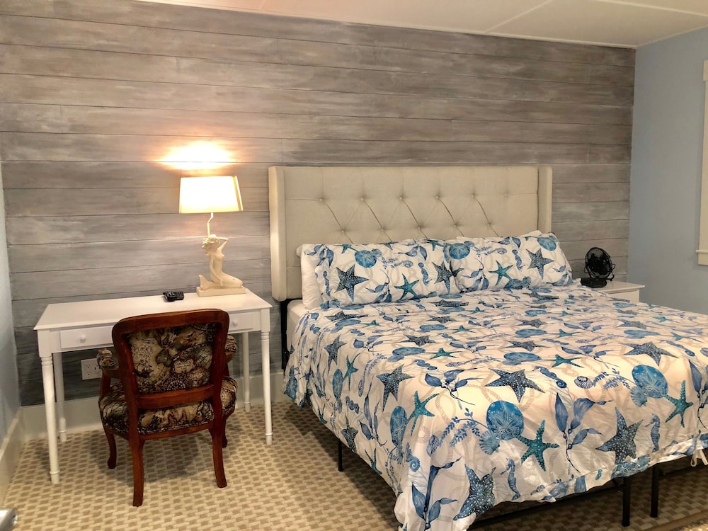 Driftwood Inn and Seaside Lodges - photo 23