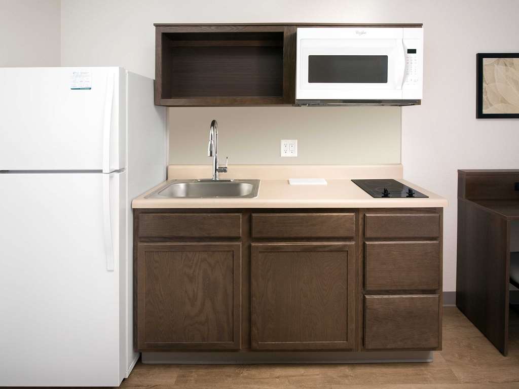 Extended Stay America Suites Minneapolis Fridley - photo 26