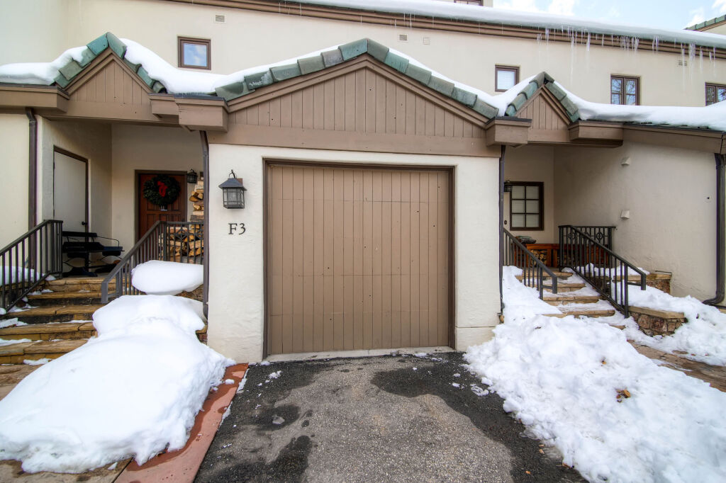 The Meadows Townhomes by East West Hospitality - photo 2