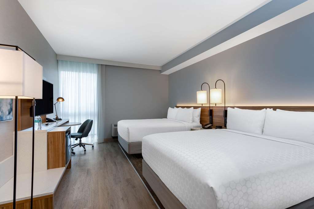 Wyndham Garden Miami International Airport - photo 21
