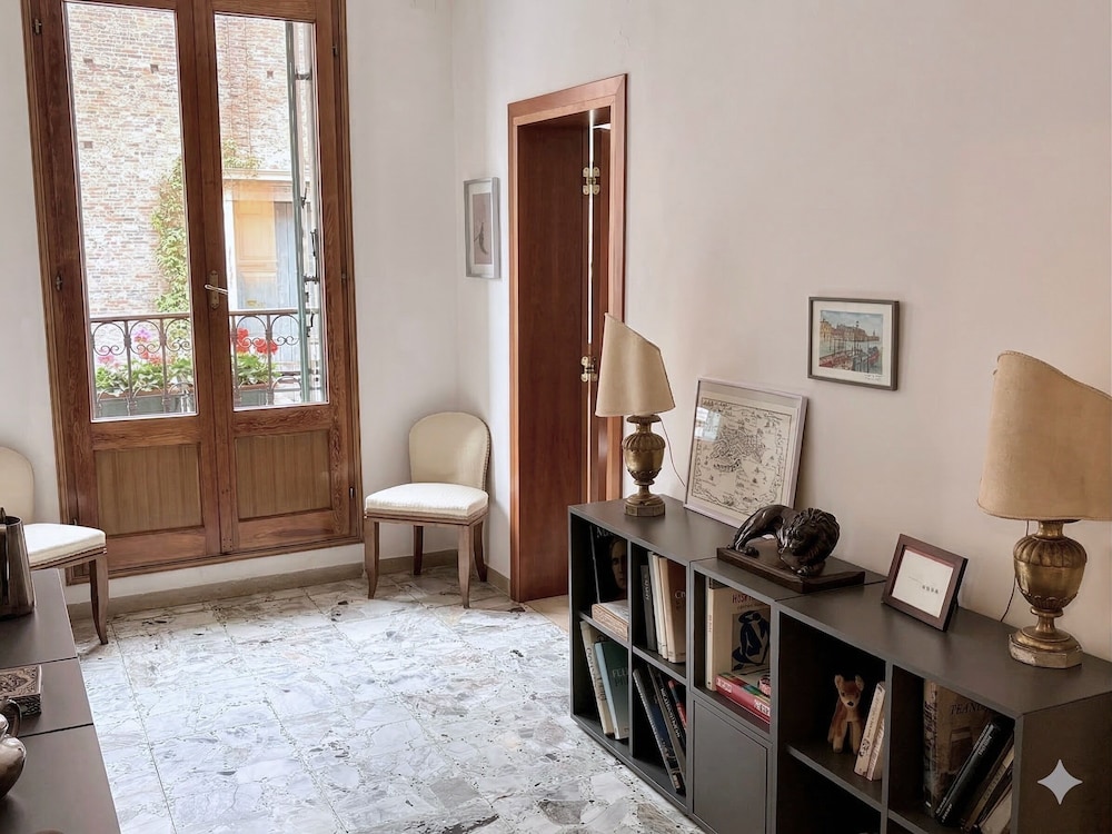 Cà de Sbiess — 4-Star Luxury Hotel in Venice, Italy