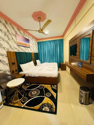 Three Dot Hotel - last minute hotel in Dubai