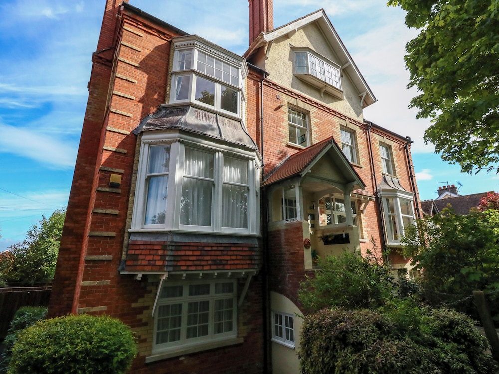 The Lobster Pot — 4-Star Luxury Hotel in Weymouth, United Kingdom
