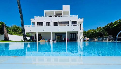 Silverlane Beach House — 5-Star Luxury Hotel in Matara, Sri Lanka