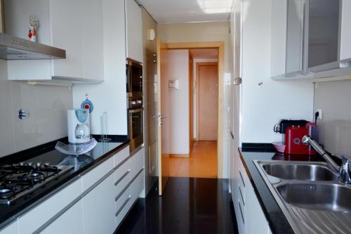 Suites Panoramic River View — 4-Star Luxury Hotel in Lisbon, Portugal