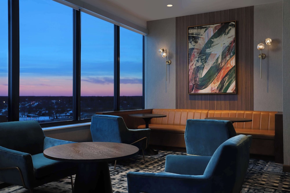 DoubleTree by Hilton Battle Creek - photo 28