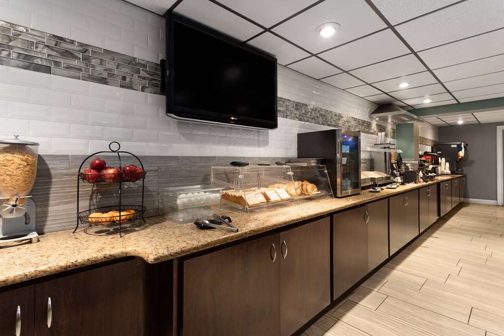 La Quinta Inn by Wyndham Cocoa Beach Port Canaveral - photo 5