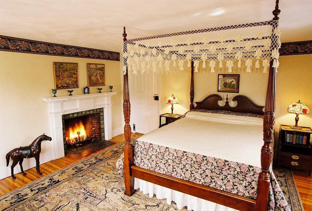 Historic Jacob Hill Inn - photo 7