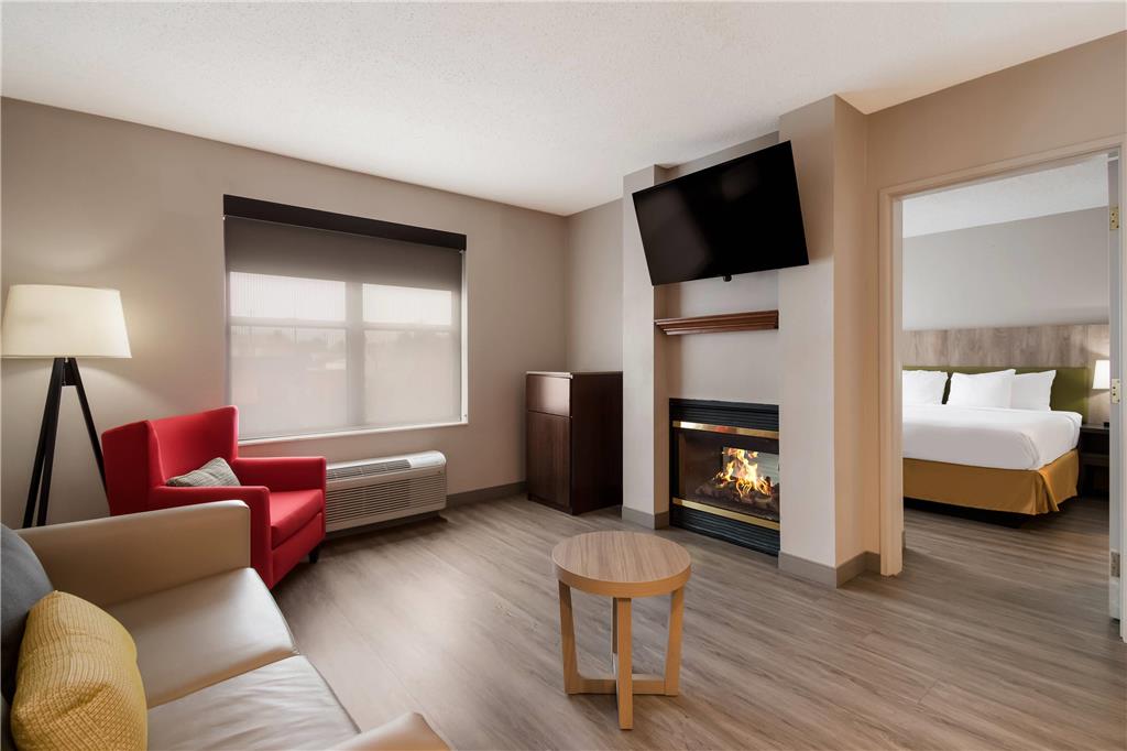 Country Inn & Suites by Radisson Harrisburg Northeast Hershey - photo 26