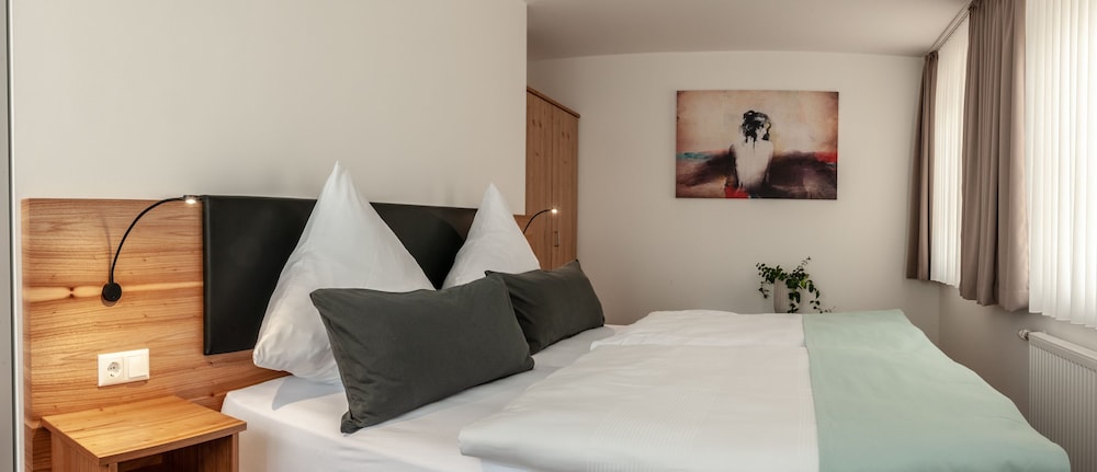 Hotel Drei Tannen — Moosburg — photo 5