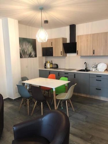 LIDO nappali 3 háló apartman — 4-Star Luxury Hotel in Balatonlelle, Hungary
