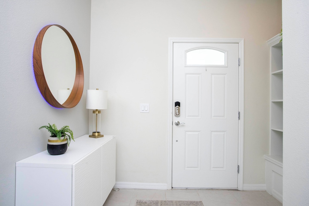 Gorgeous Themed Townhome at Windsor at Westside WW8915 - photo 17
