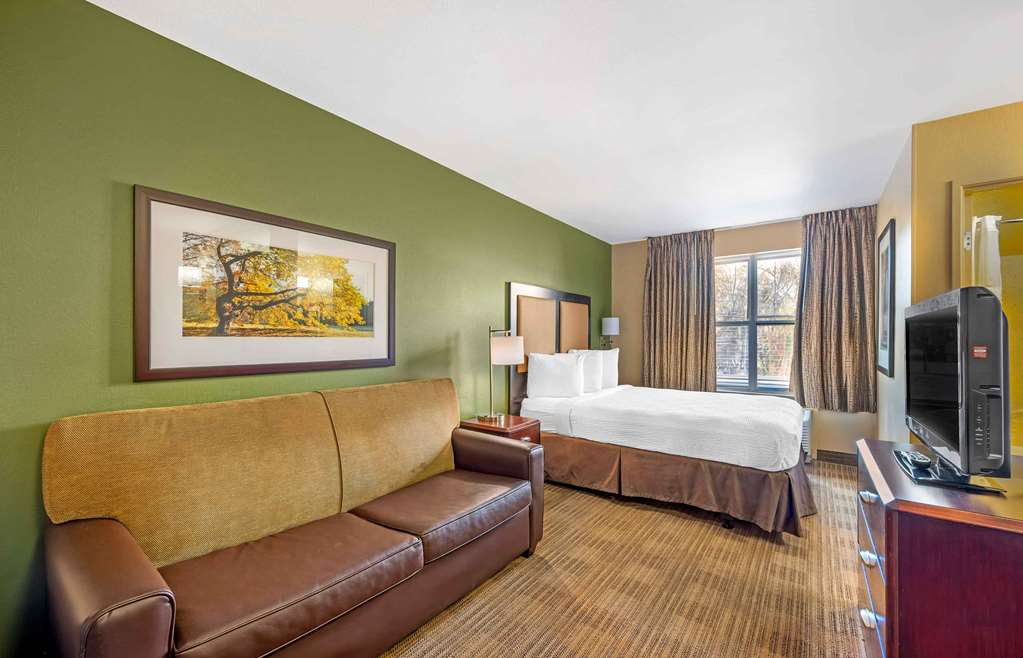Extended Stay America Suites Columbus Polaris - photo 18