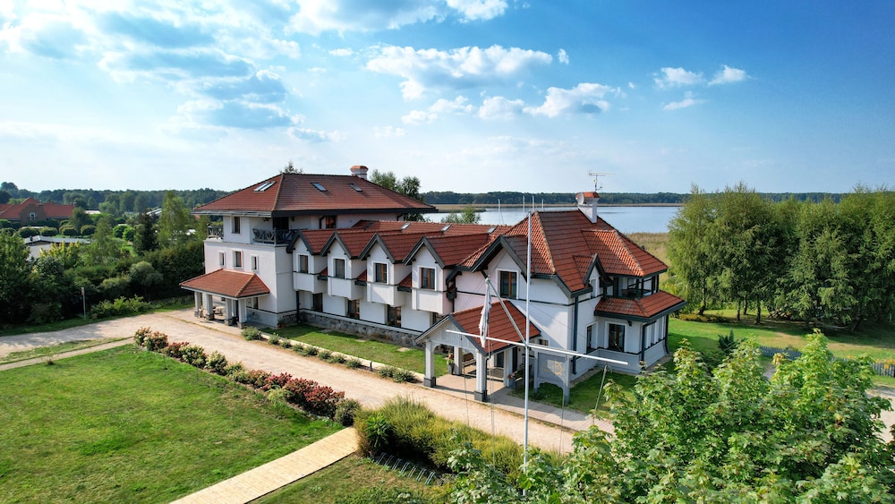Hotel Joseph Conrad SPA & Wellness in Pisz, Poland