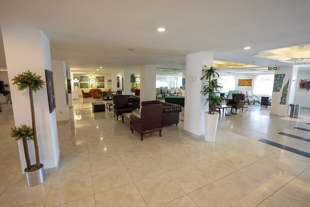 Buyuk Berk Otel — Ayvalik — photo 3