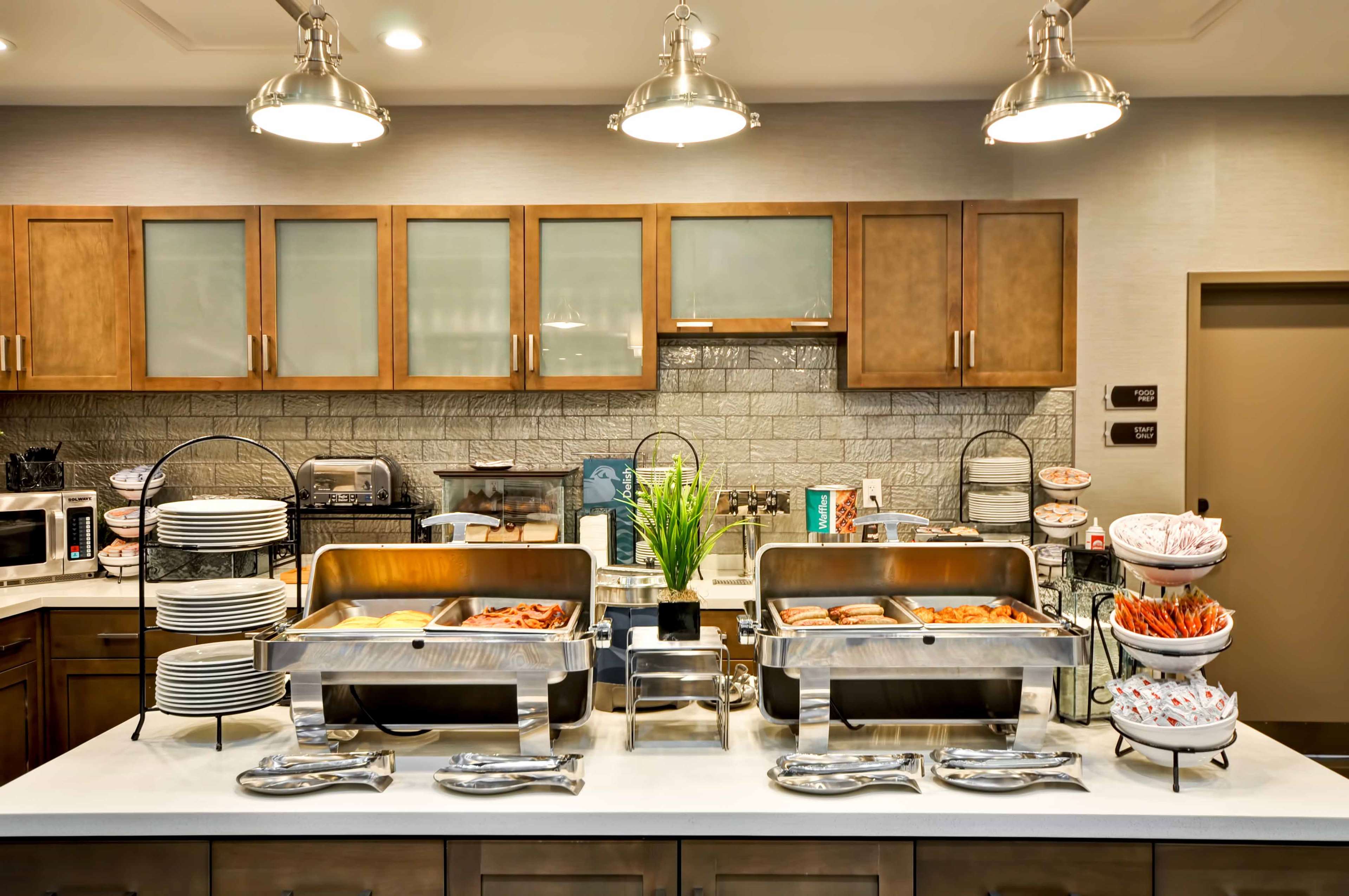 Homewood Suites by Hilton Cincinnati West Chester - photo 18