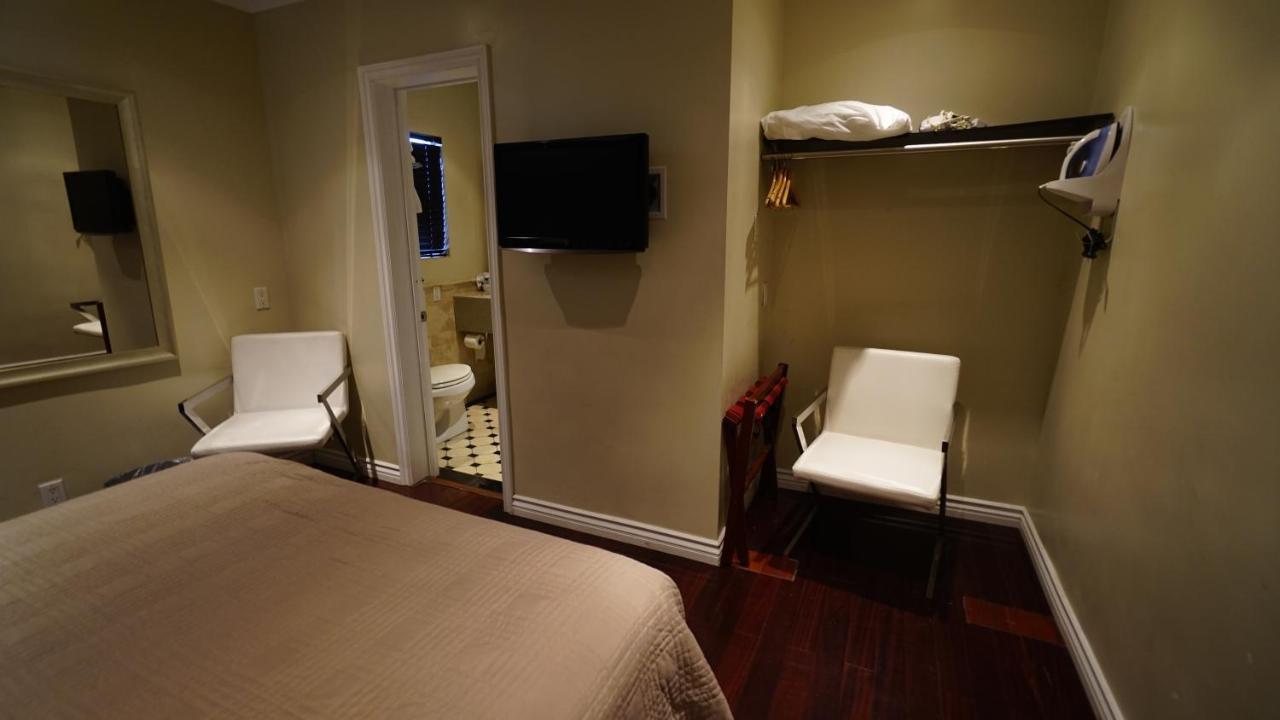 Trylon Hotel Hollywood - photo 27