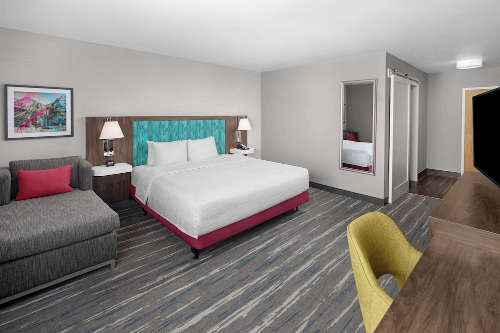 Hampton Inn & Suites Orem - photo 23