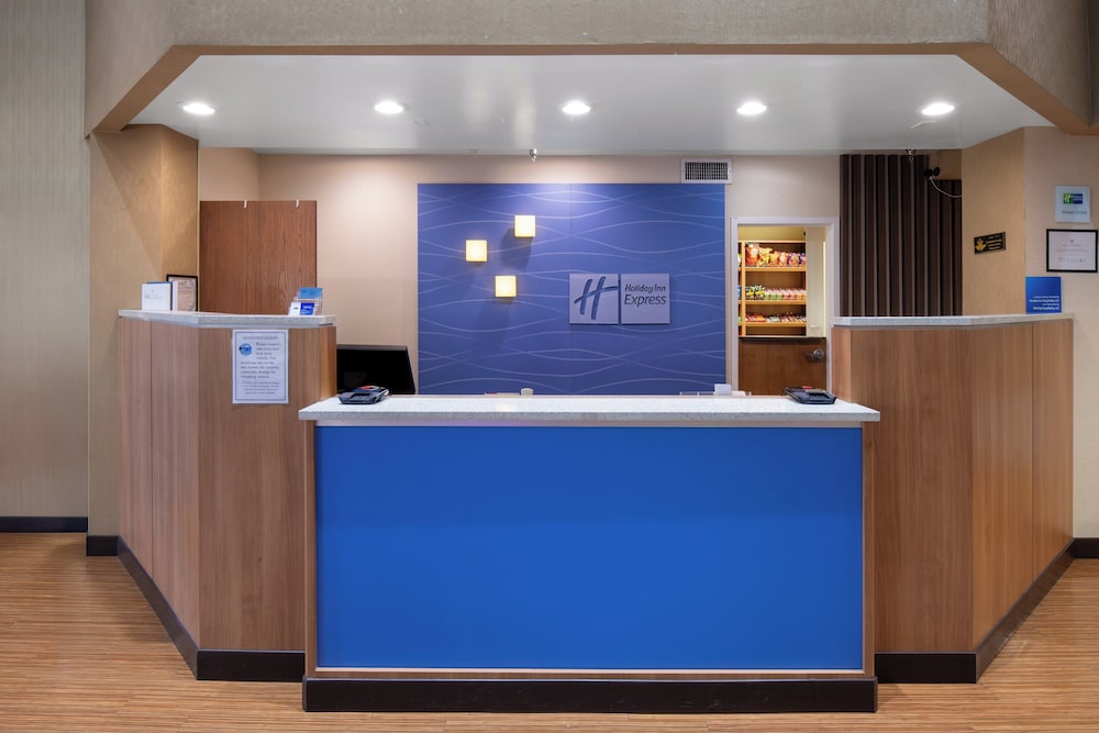 Holiday Inn Express Hotel & Suites Henderson by IHG - photo 51