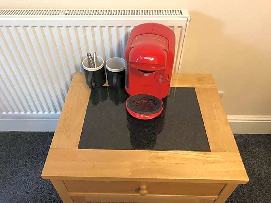 White Hart Inn - carbon neutral hotel in Cinderford
