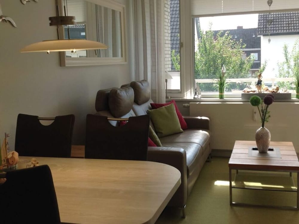 Watt's Happiness Close to the Beach — 4-Star Luxury Hotel in Busum, Germany
