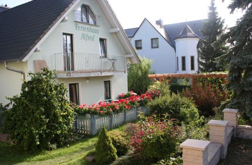 Fh Alfred — hotel in Freyburg