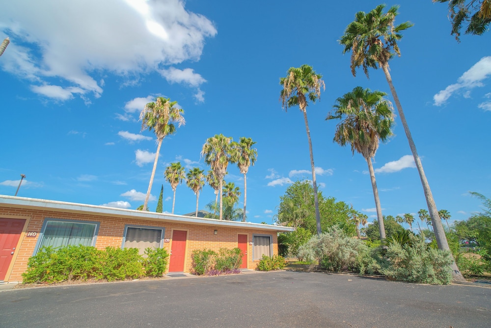 Vali Ho Motel By OYO Weslaco Mercedes - photo 75
