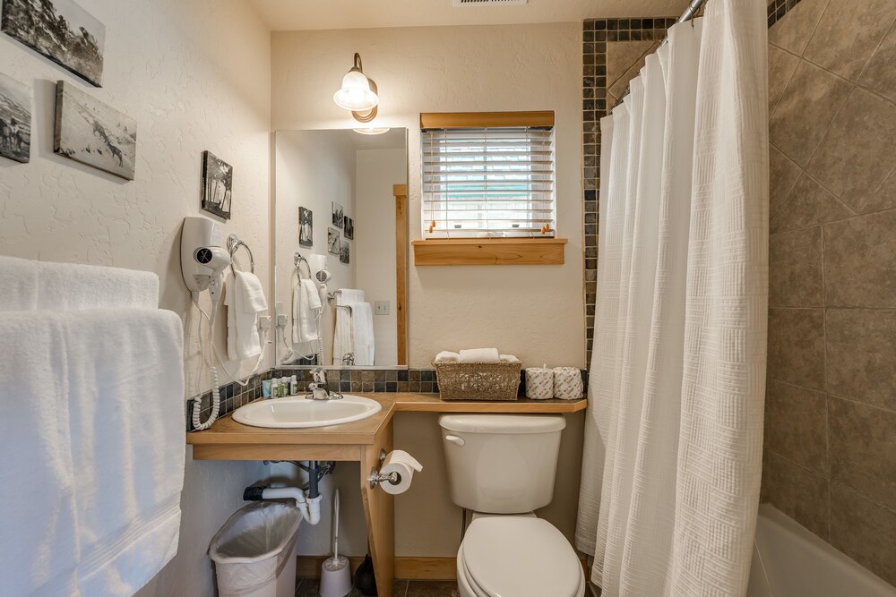 Dover Bay Resort - photo 7