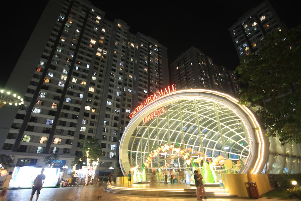 Bayhomes Times City Serviced Apartment — 4-Star Luxury Hotel in Hanoi, Vietnam