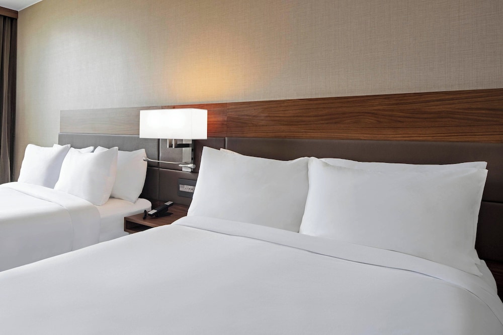 AC Hotel Pittsburgh Downtown - photo 16