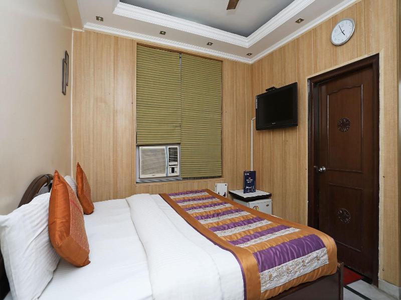 Oyo 9298 Hotel Sands Inn