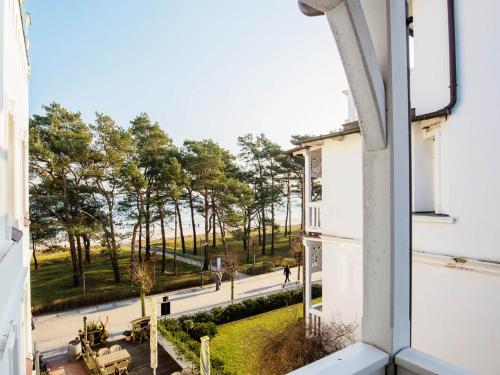 Strandvillen Binz 1 Raum Ferienwohnung mit Balkon SV 557 — 4-Star Luxury Hotel in Ostseebad Binz, Germany