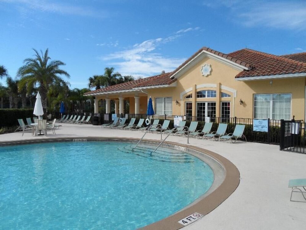 Oakwater Resort - photo 8