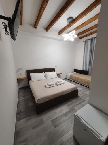 5 Terre Station Rooms in La Spezia, Italy